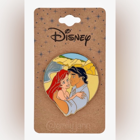 Ariel🧜🏻‍♀️Pin - Picture 2 of 4